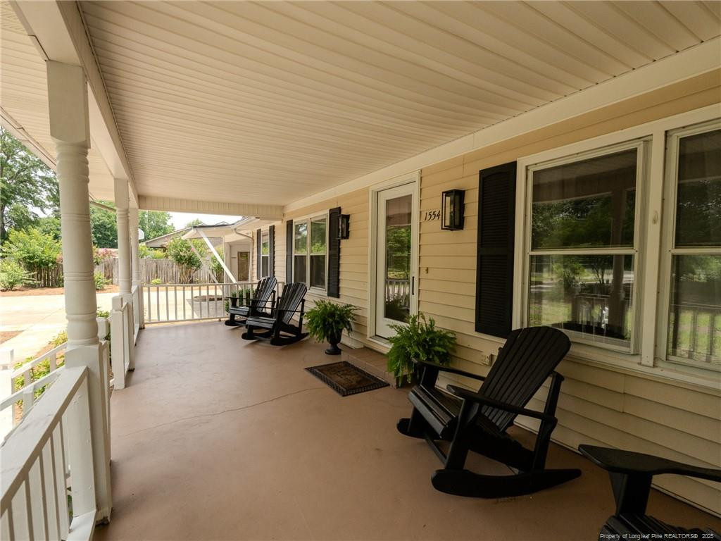 property viewer photo 4