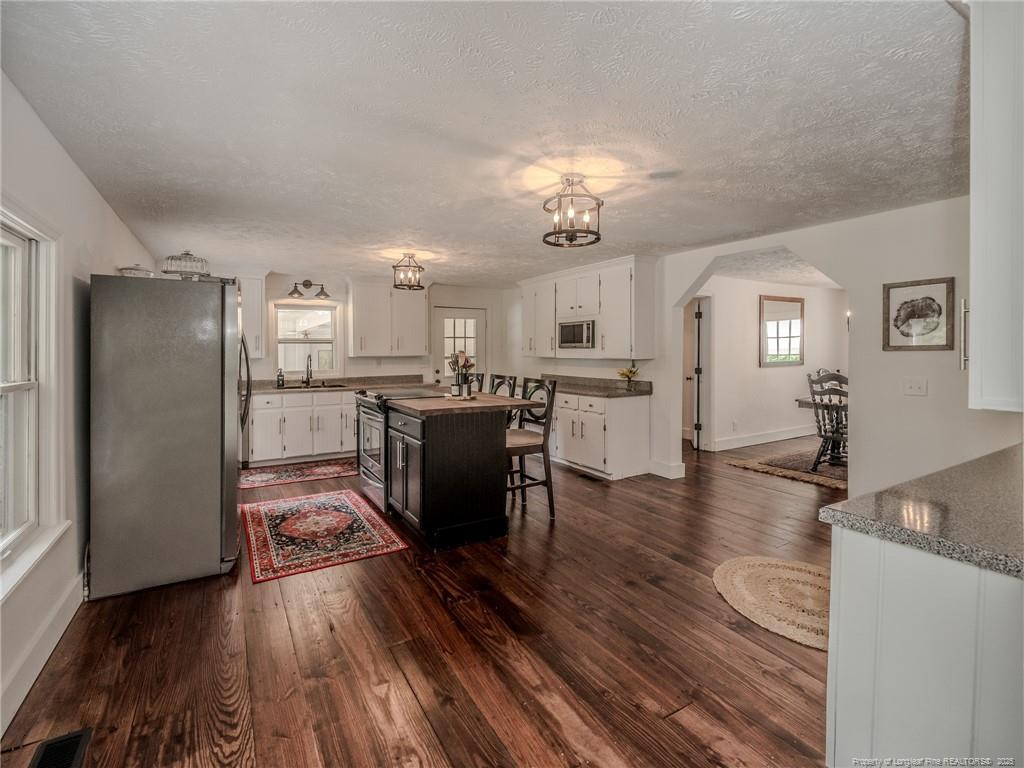 property viewer photo 6