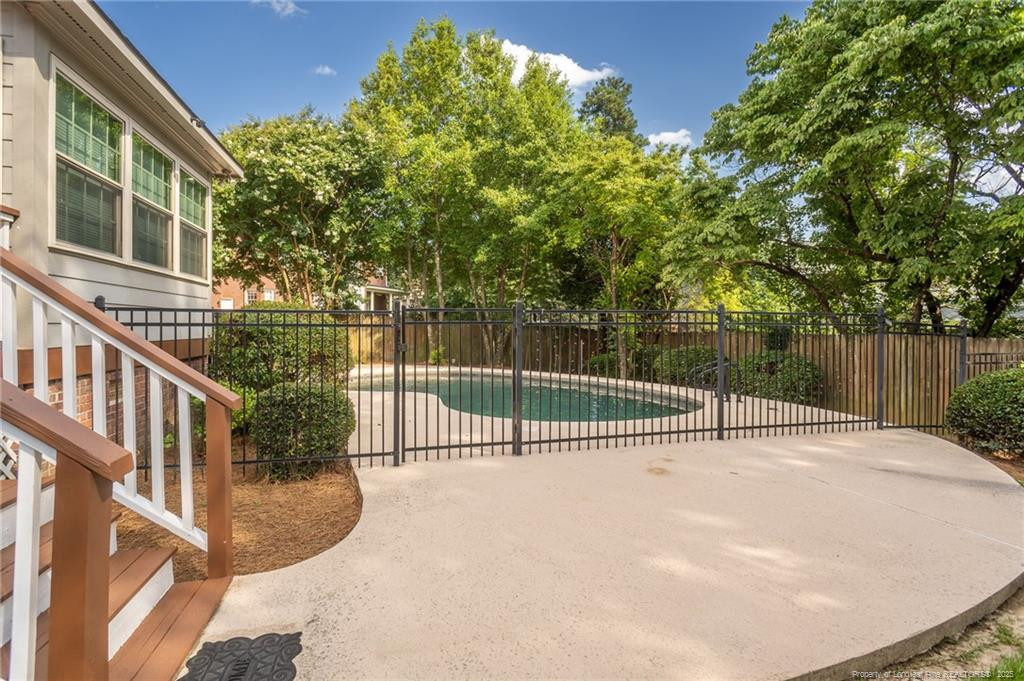 main property photo 47