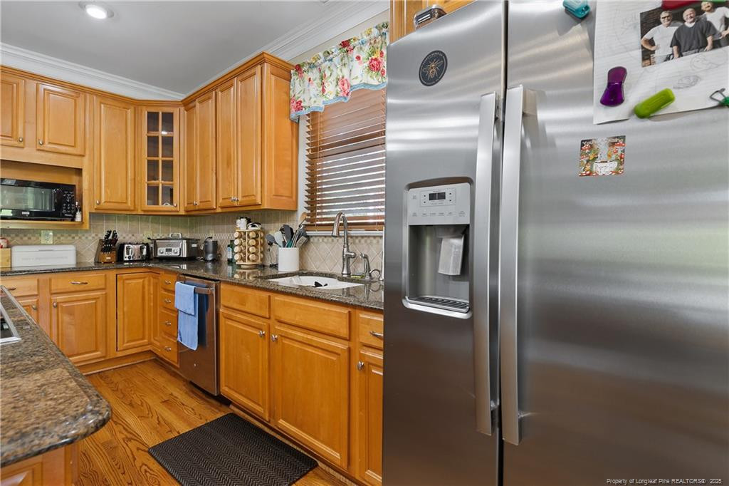 main property photo 17