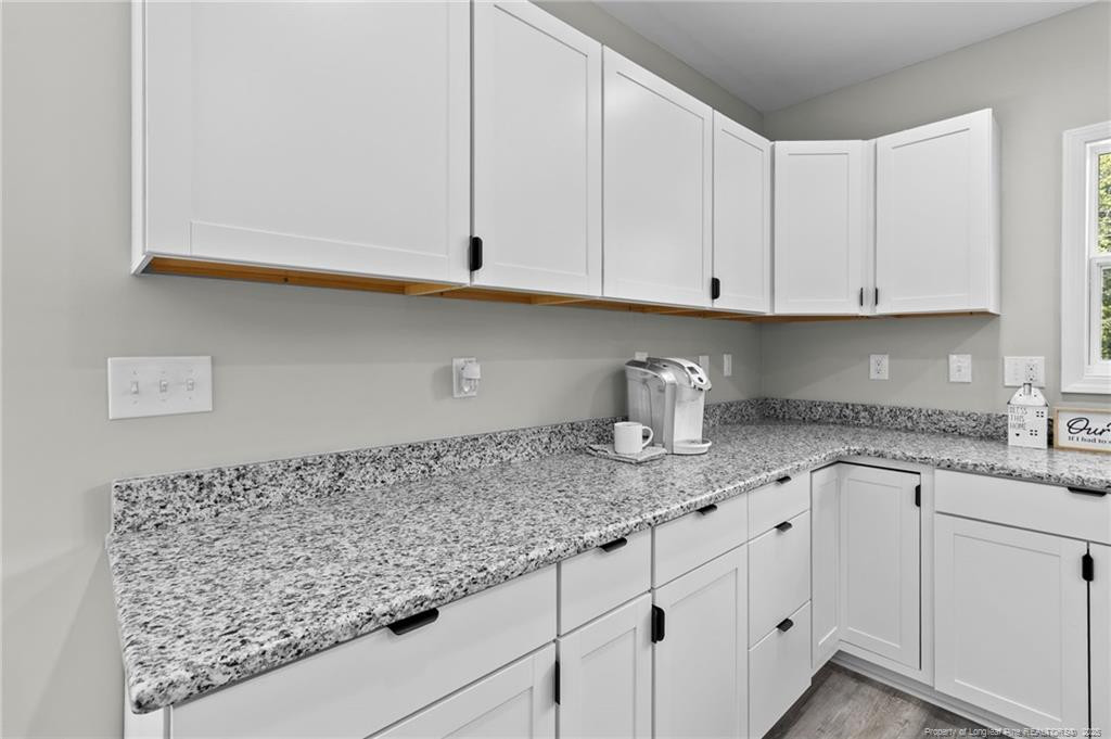 property viewer photo 12