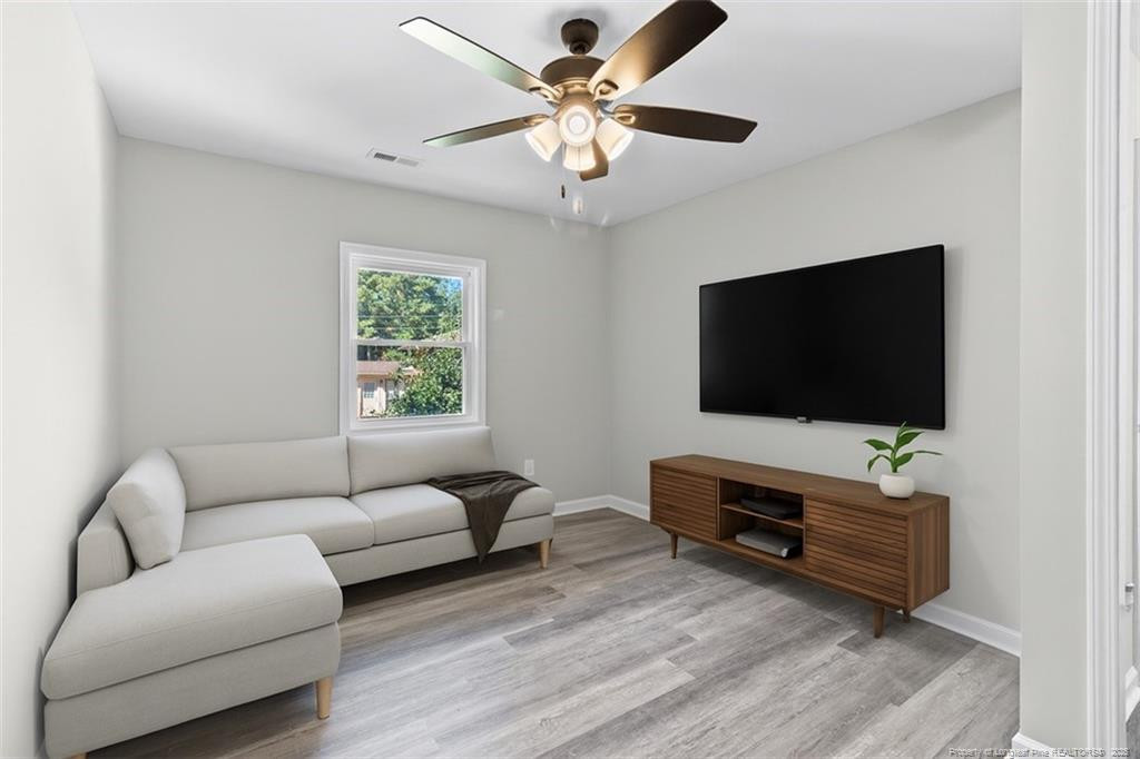 property viewer photo 22