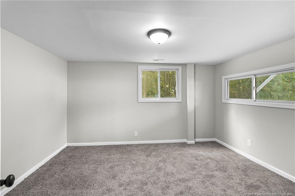 property viewer photo 38