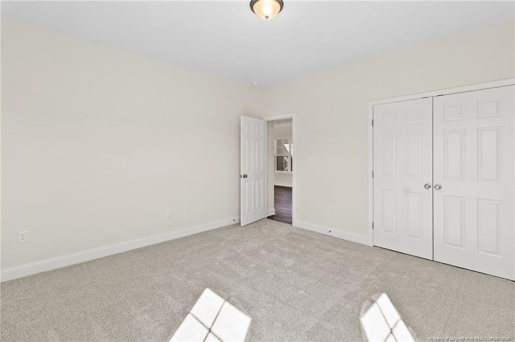 property viewer photo 28