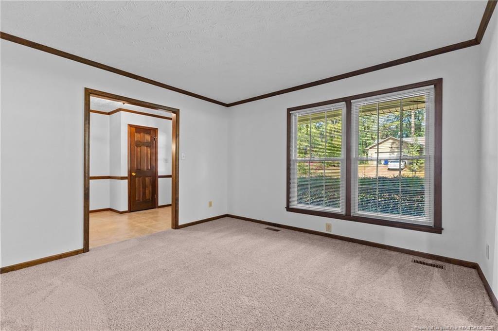 property viewer photo 10