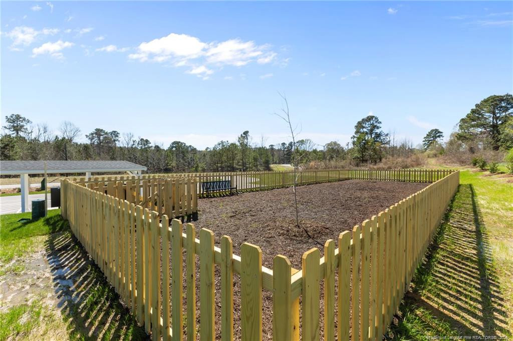 main property photo 47