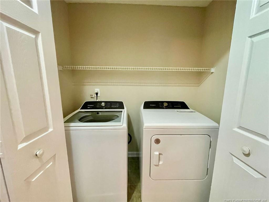 property viewer photo 15