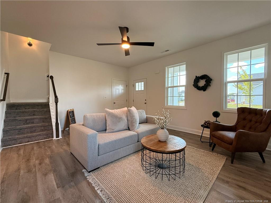 property viewer photo 6