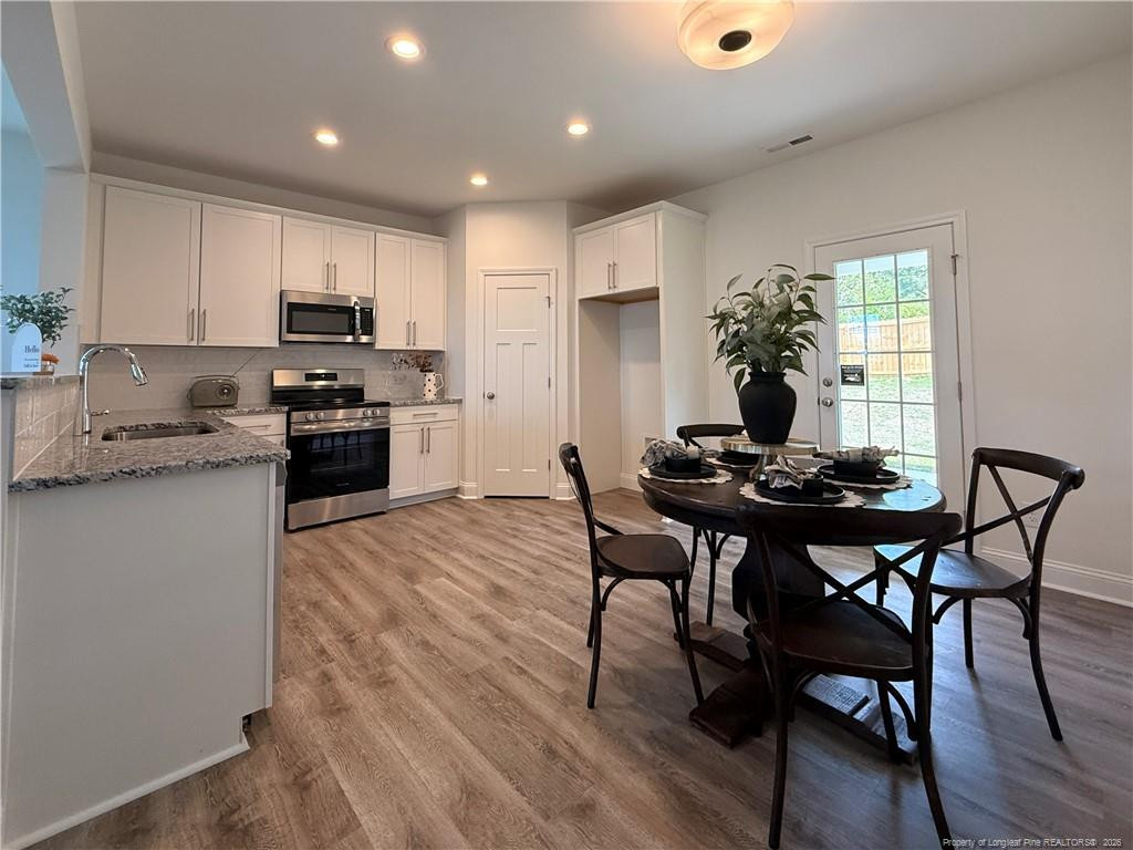 property viewer photo 8