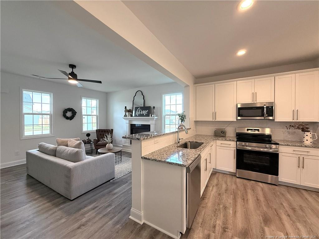 property viewer photo 9