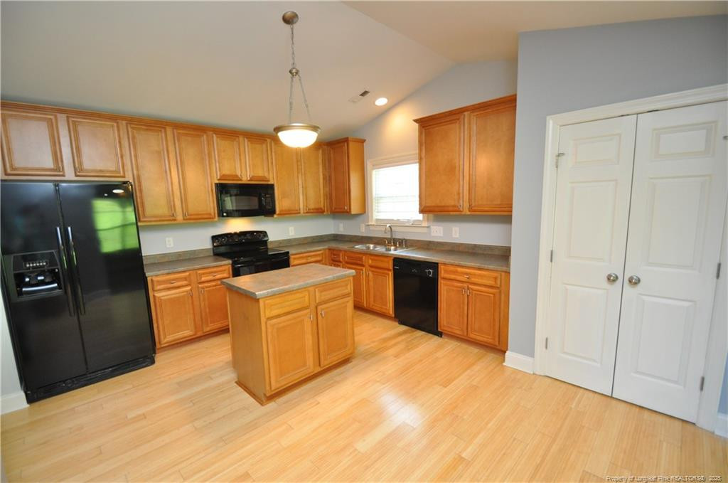 property viewer photo 8