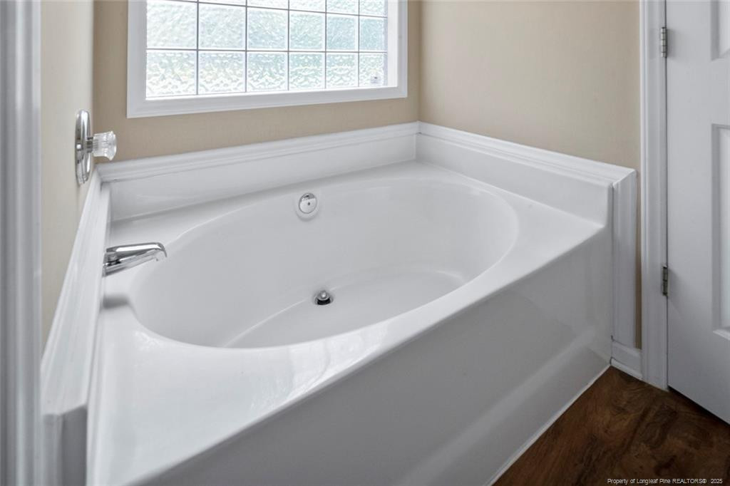 property viewer photo 28