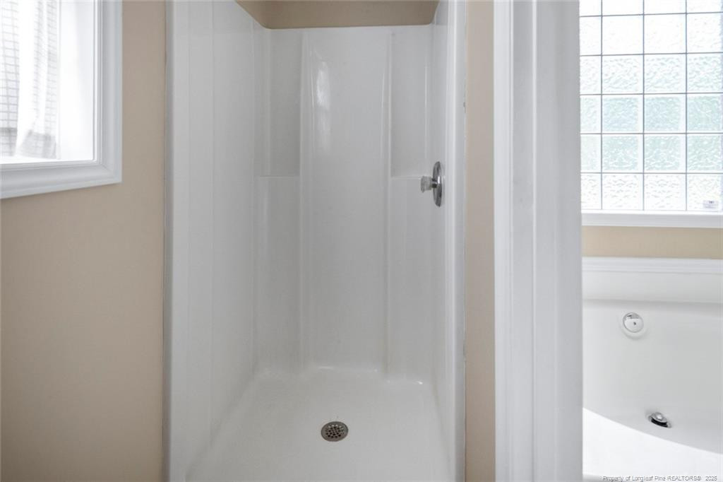 property viewer photo 29