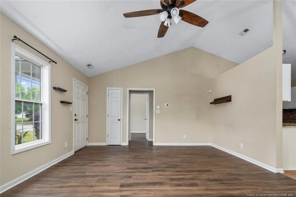 property viewer photo 6