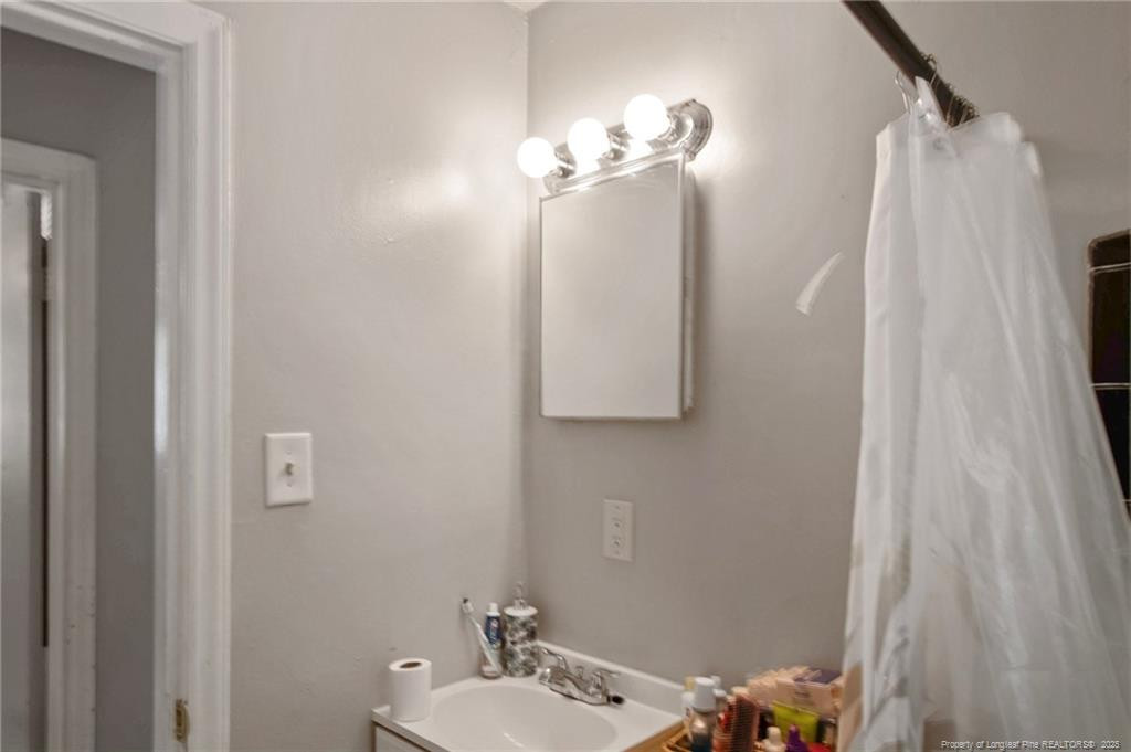 property viewer photo 16