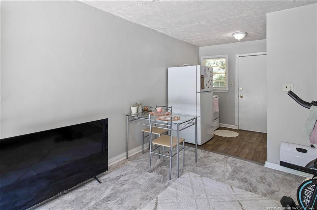 property viewer photo 8