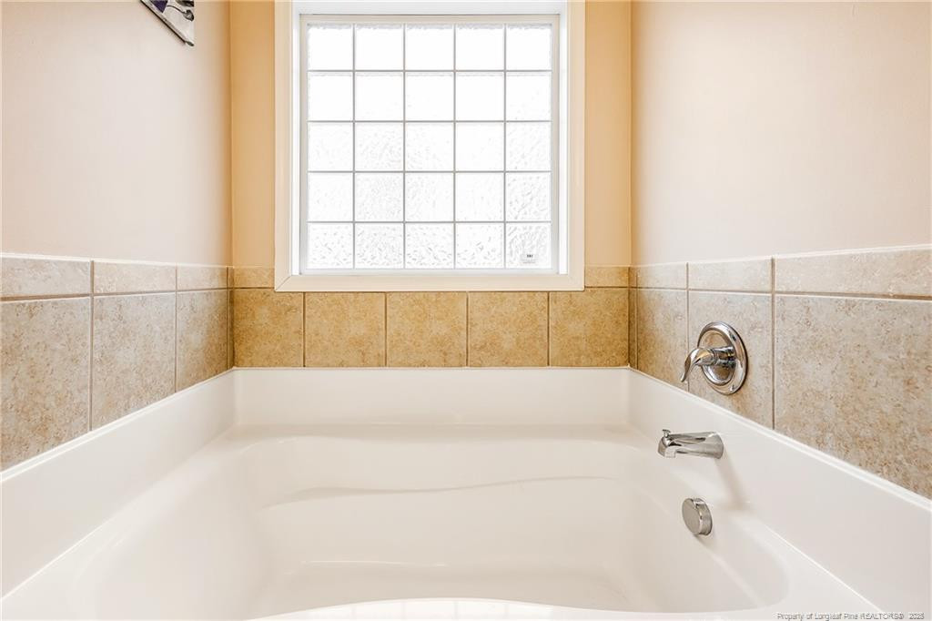 property viewer photo 17