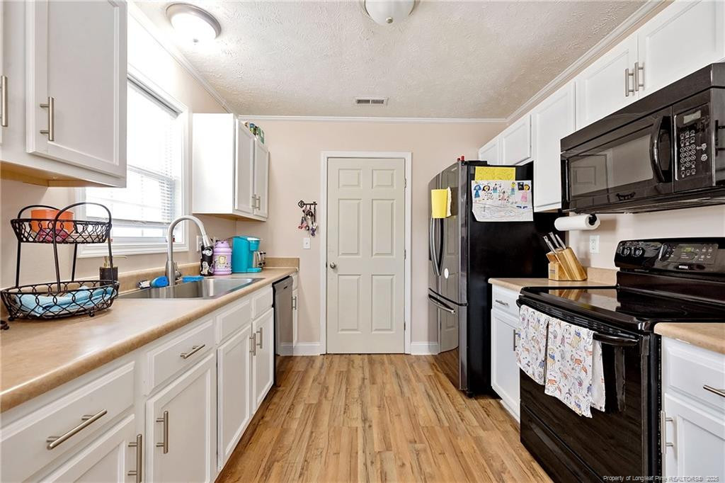 property viewer photo 9