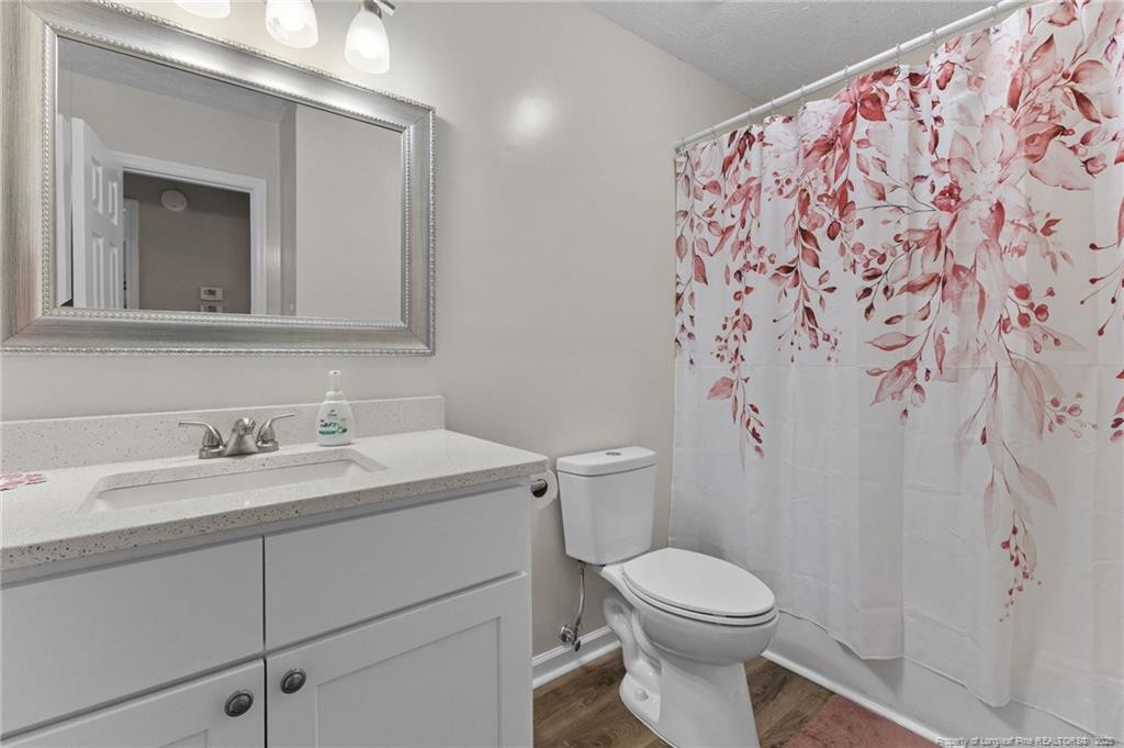 property viewer photo 7