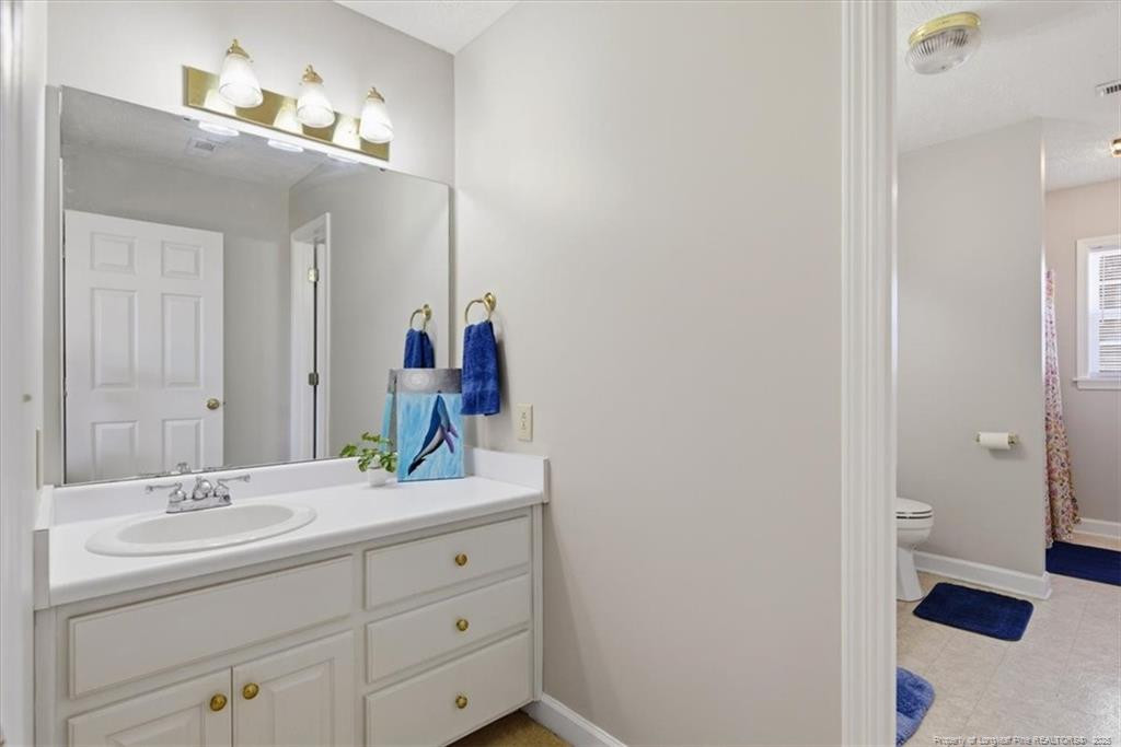 property viewer photo 27