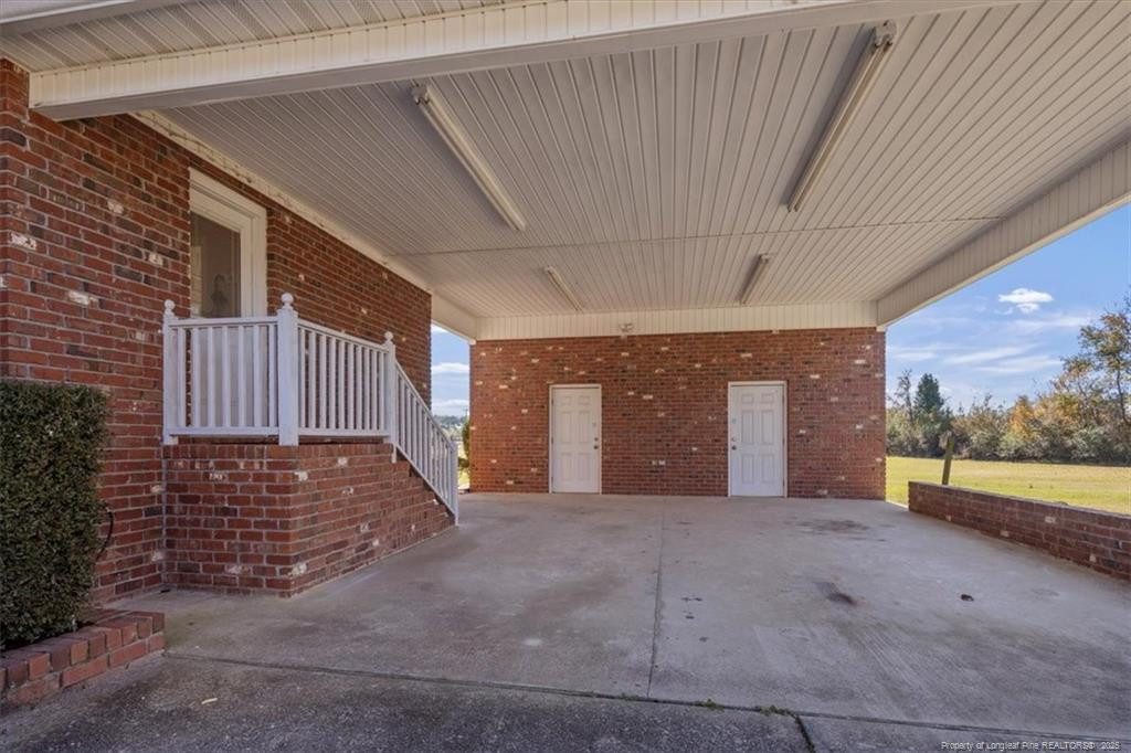 property viewer photo 3