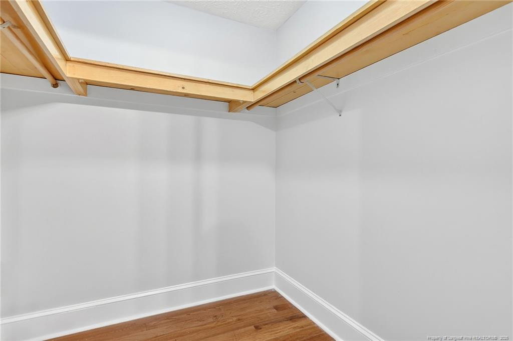 property viewer photo 13