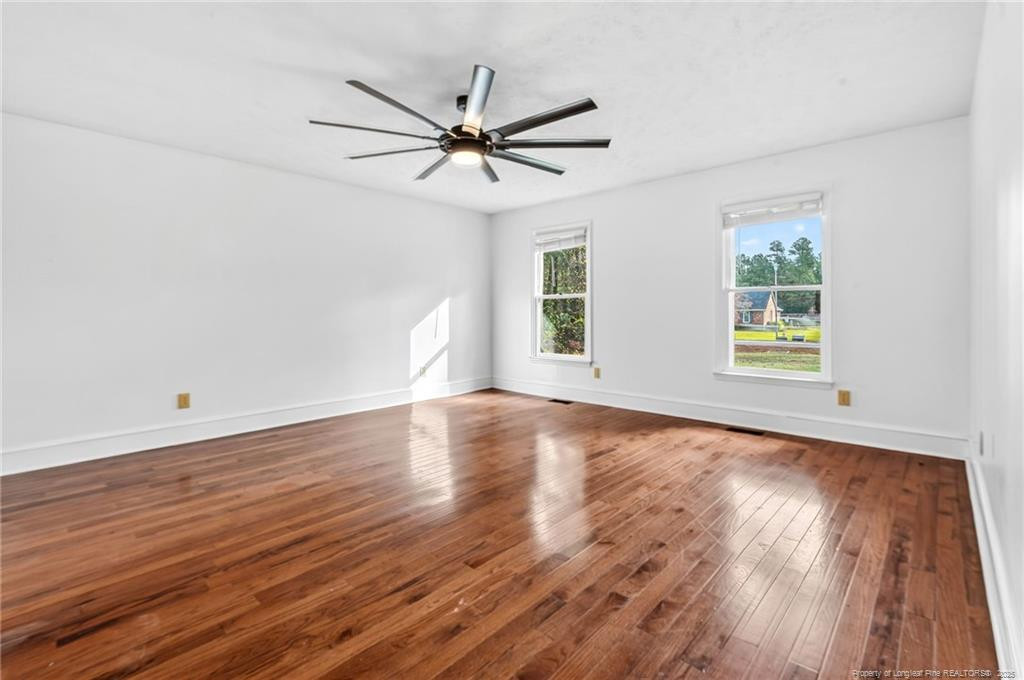 property viewer photo 15