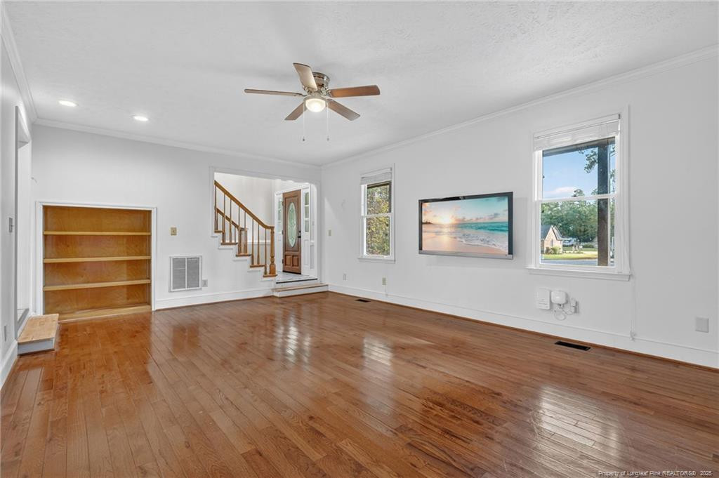 property viewer photo 2