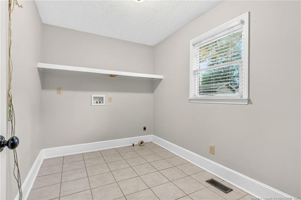 property viewer photo 9