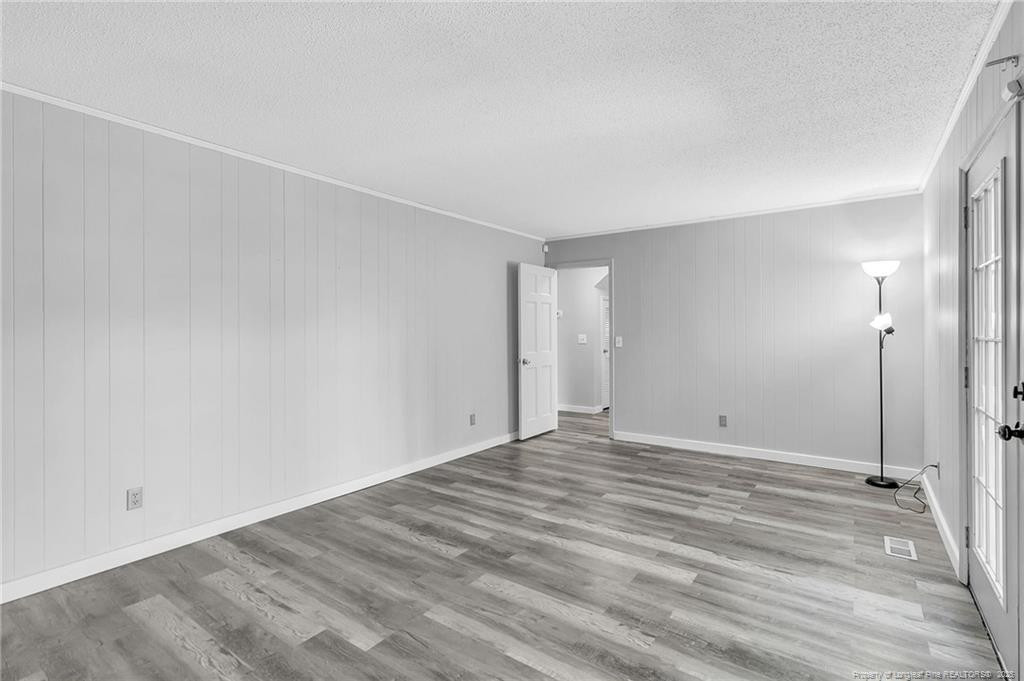 property viewer photo 11
