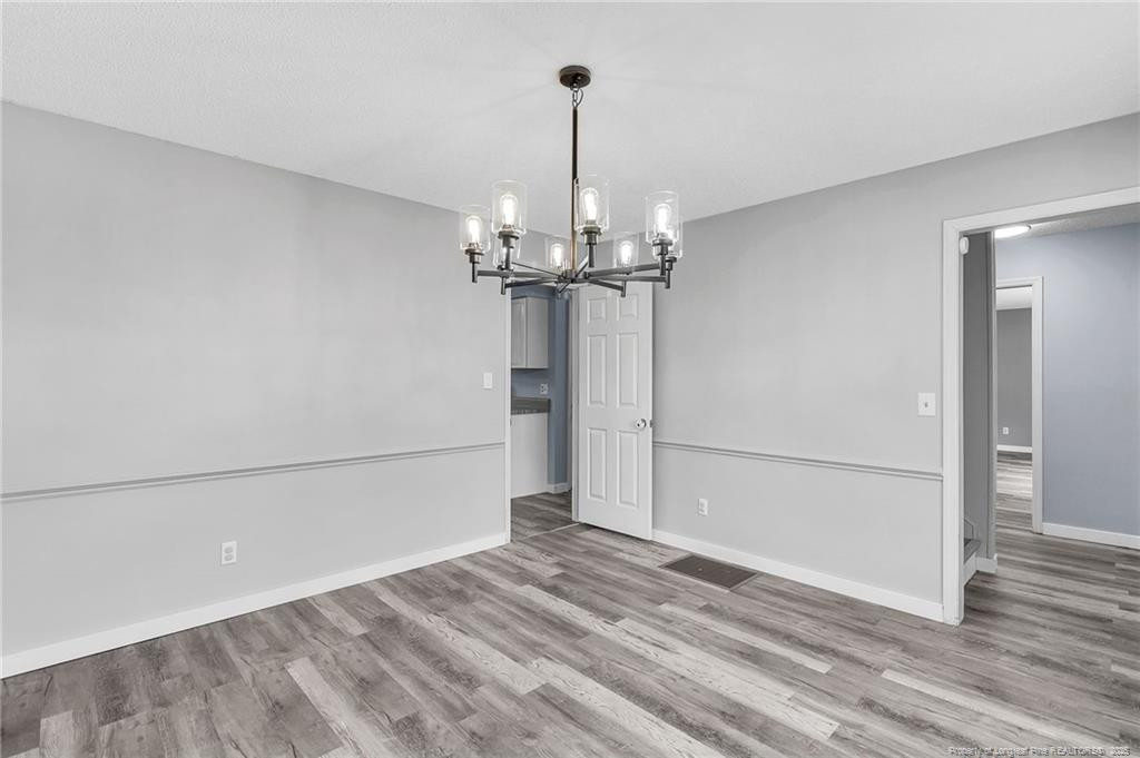 property viewer photo 15