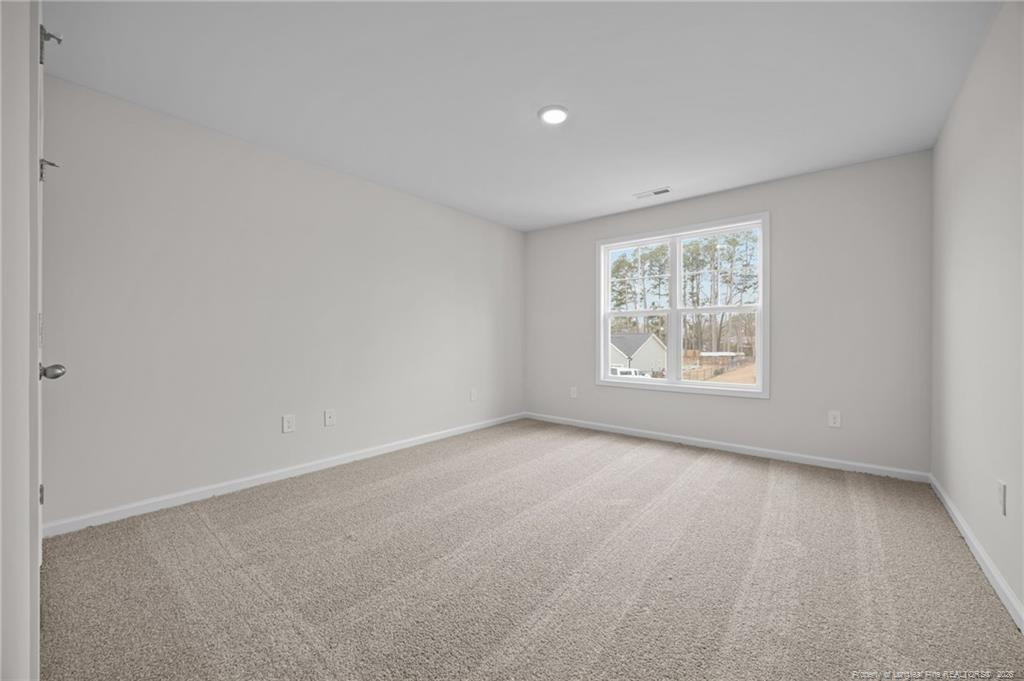 property viewer photo 23