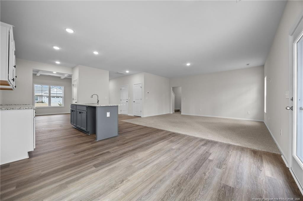 property viewer photo 6