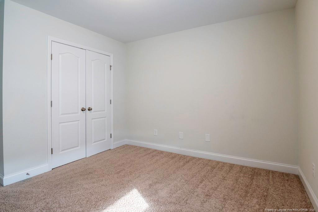 property viewer photo 23