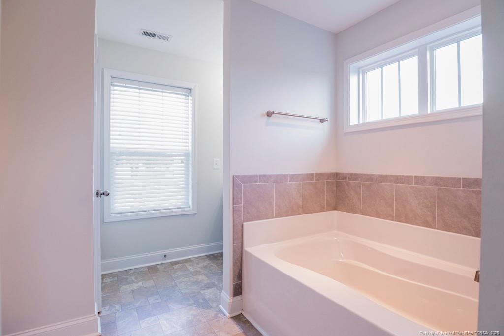 property viewer photo 31