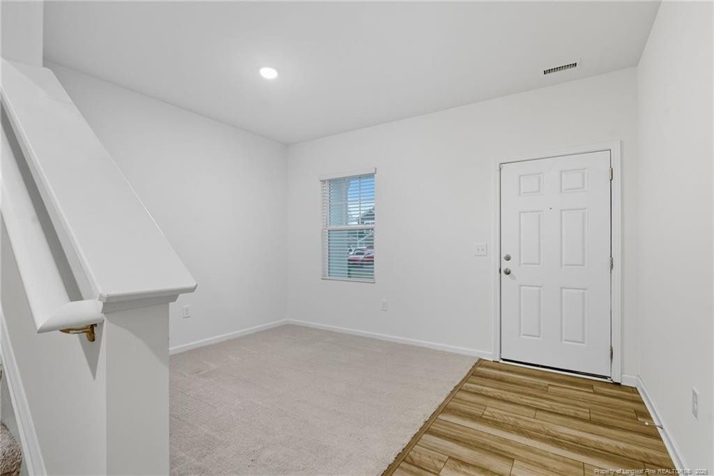 property viewer photo 5