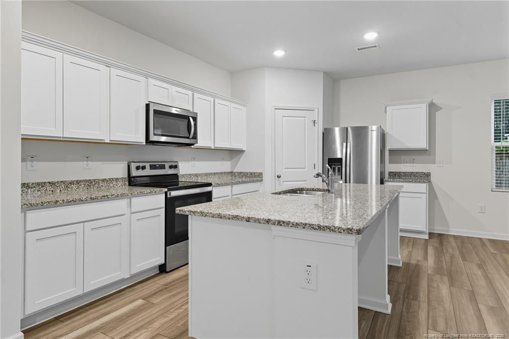 property viewer photo 9