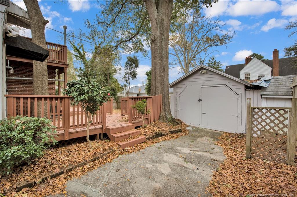 main property photo 28
