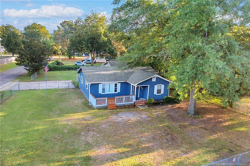 main property photo 4