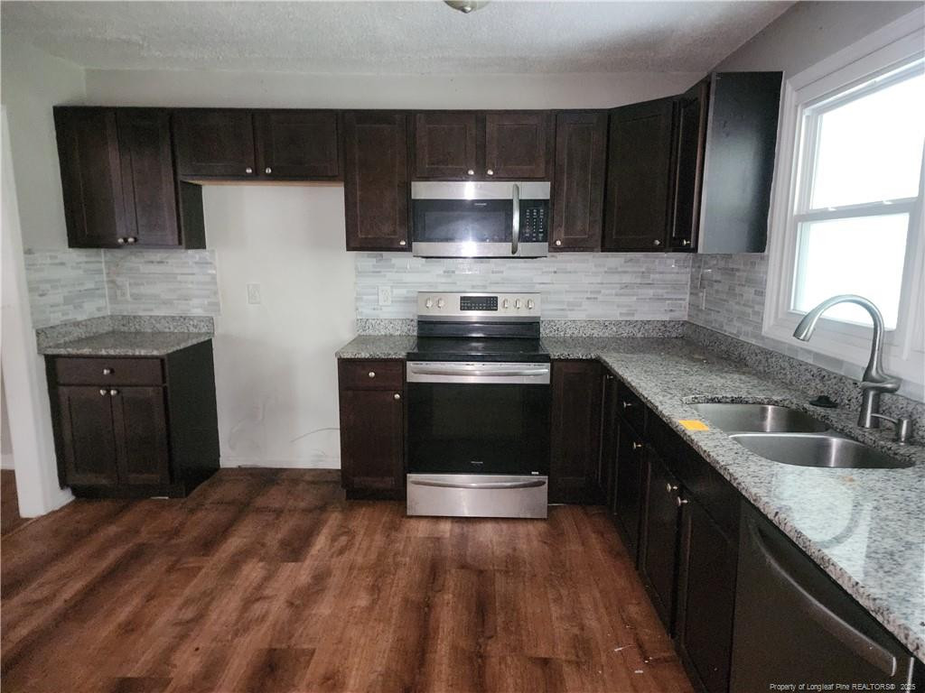 property viewer photo 2
