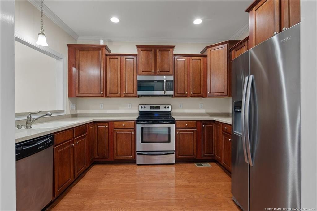 property viewer photo 10