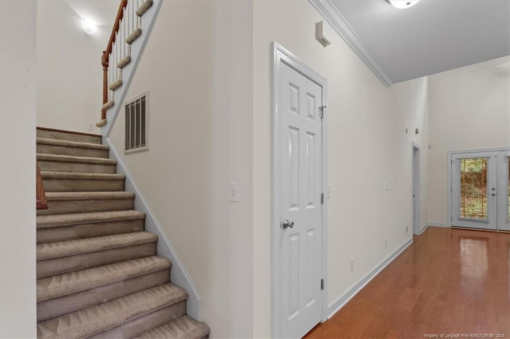 property viewer photo 30