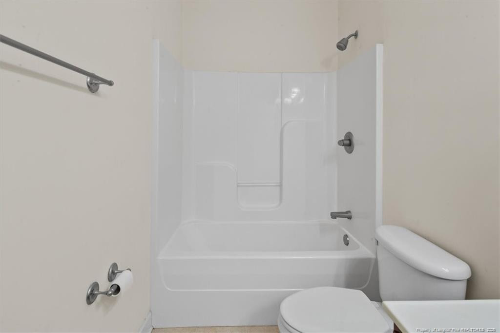 property viewer photo 38