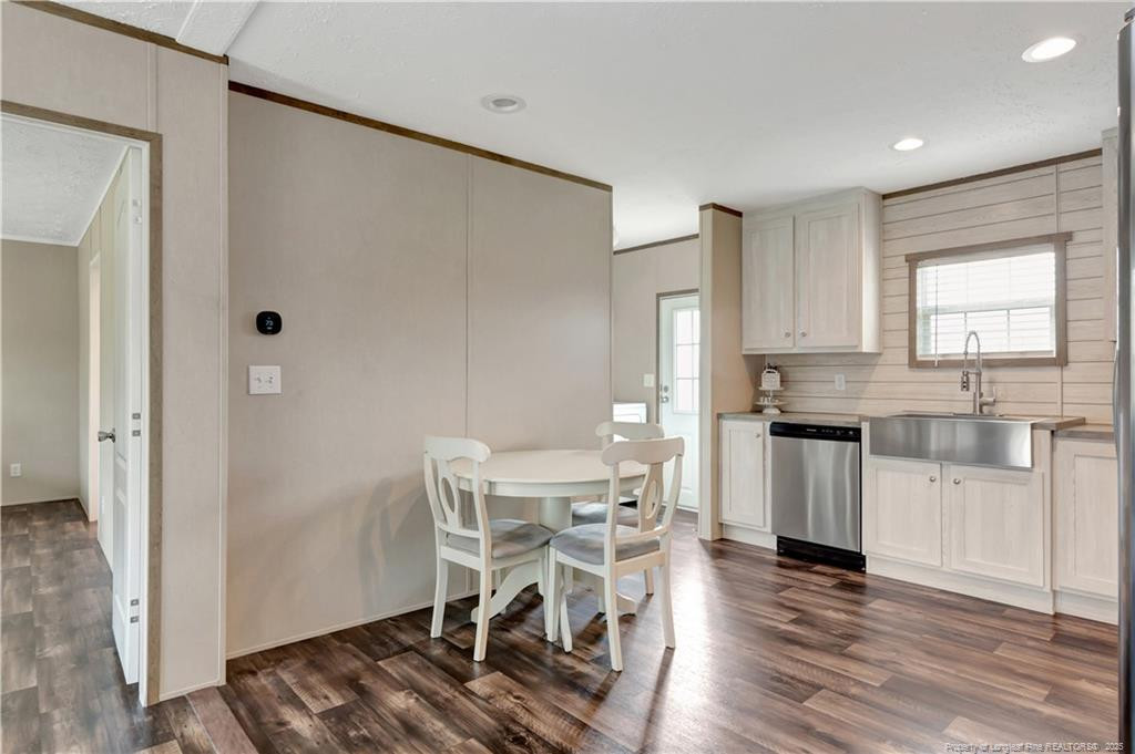 property viewer photo 13