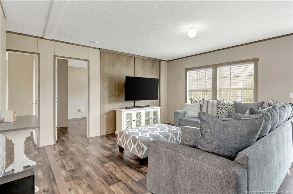 property viewer photo 7