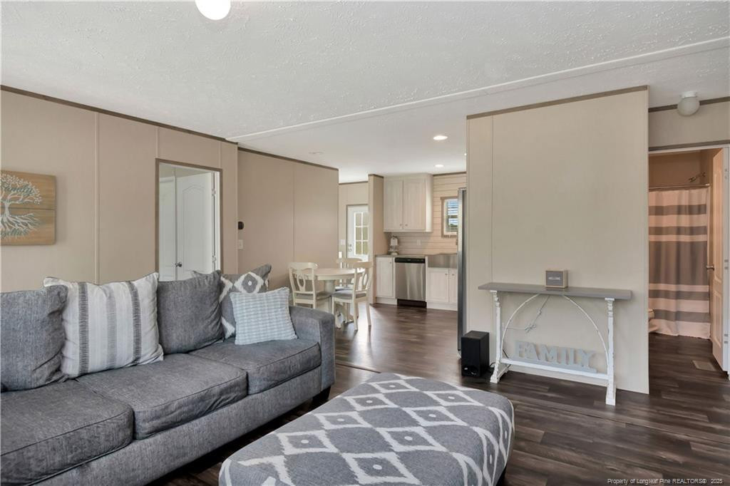 property viewer photo 8