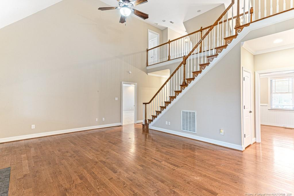 property viewer photo 12