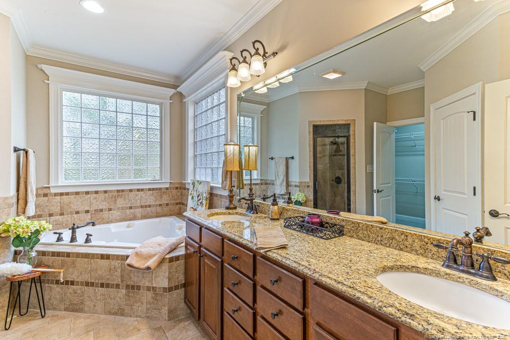 property viewer photo 26