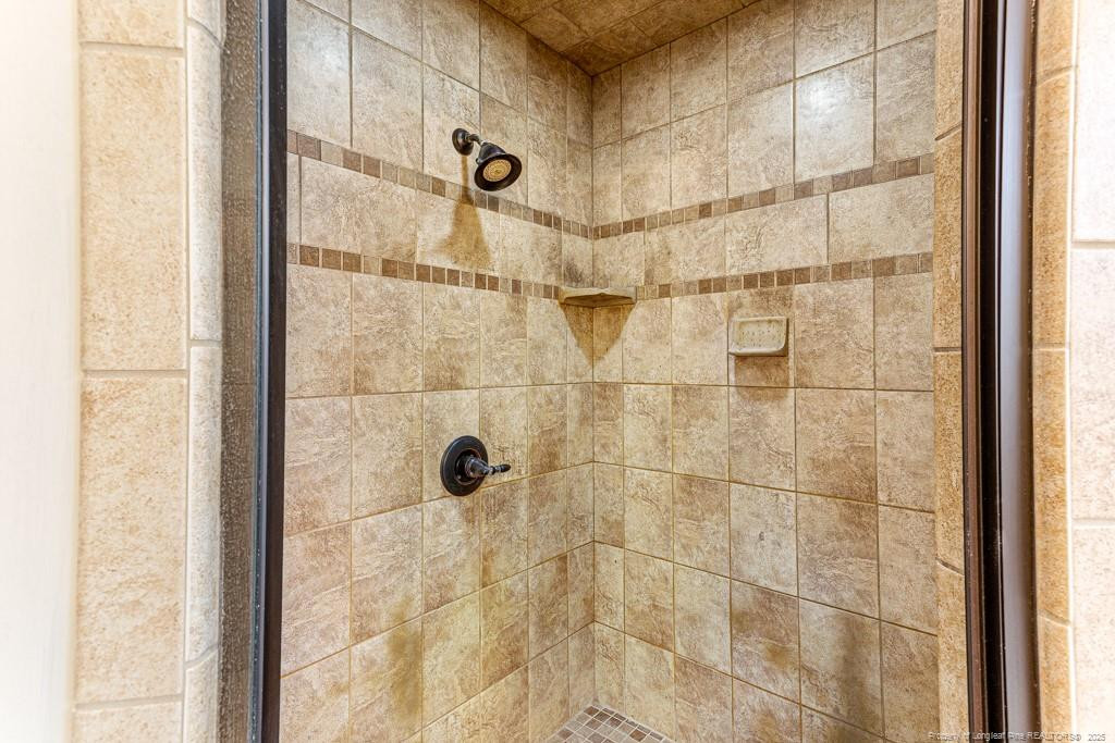 property viewer photo 29