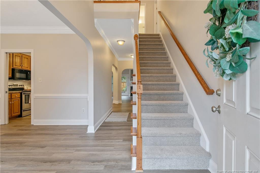 property viewer photo 3